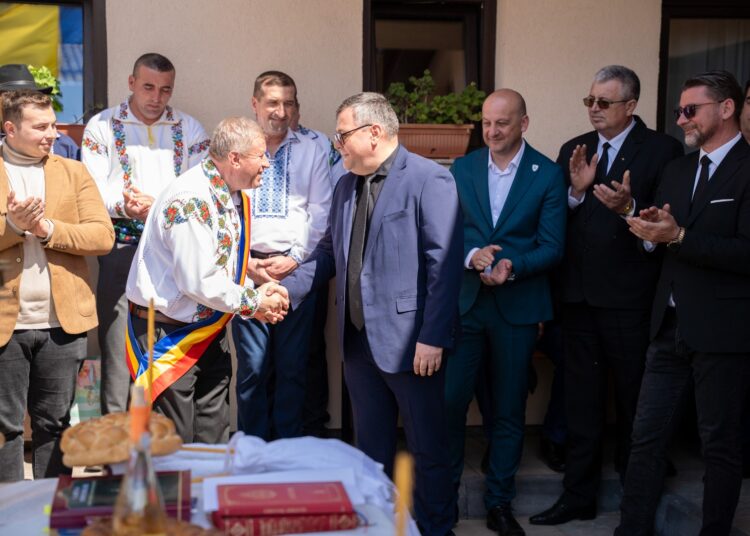 Sărbătoare în comuna Ciprian Porumbescu: a fost inaugurat noul sediu al Primăriei